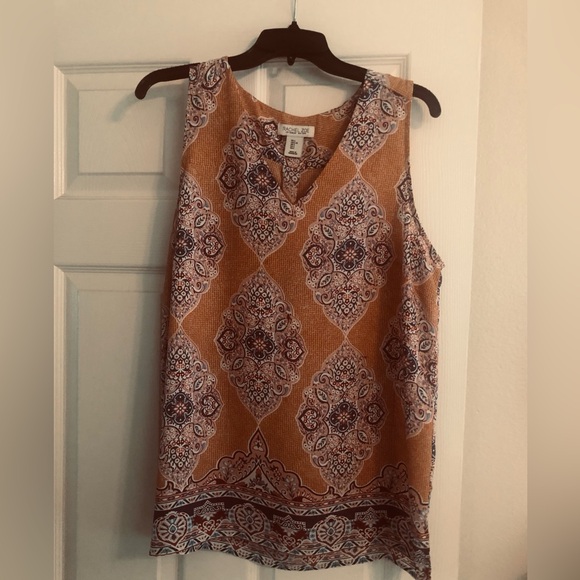 Tunic style top - Picture 1 of 4